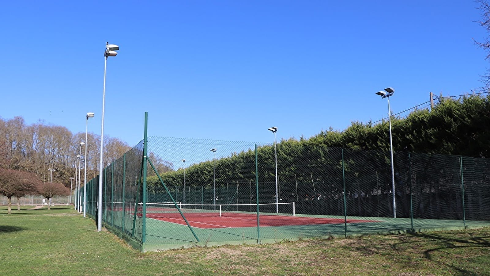 Terrains de tennis