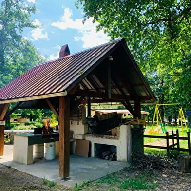 Camping Naturiste 'La Breur' - Club du Soleil Mâcon-Laizé