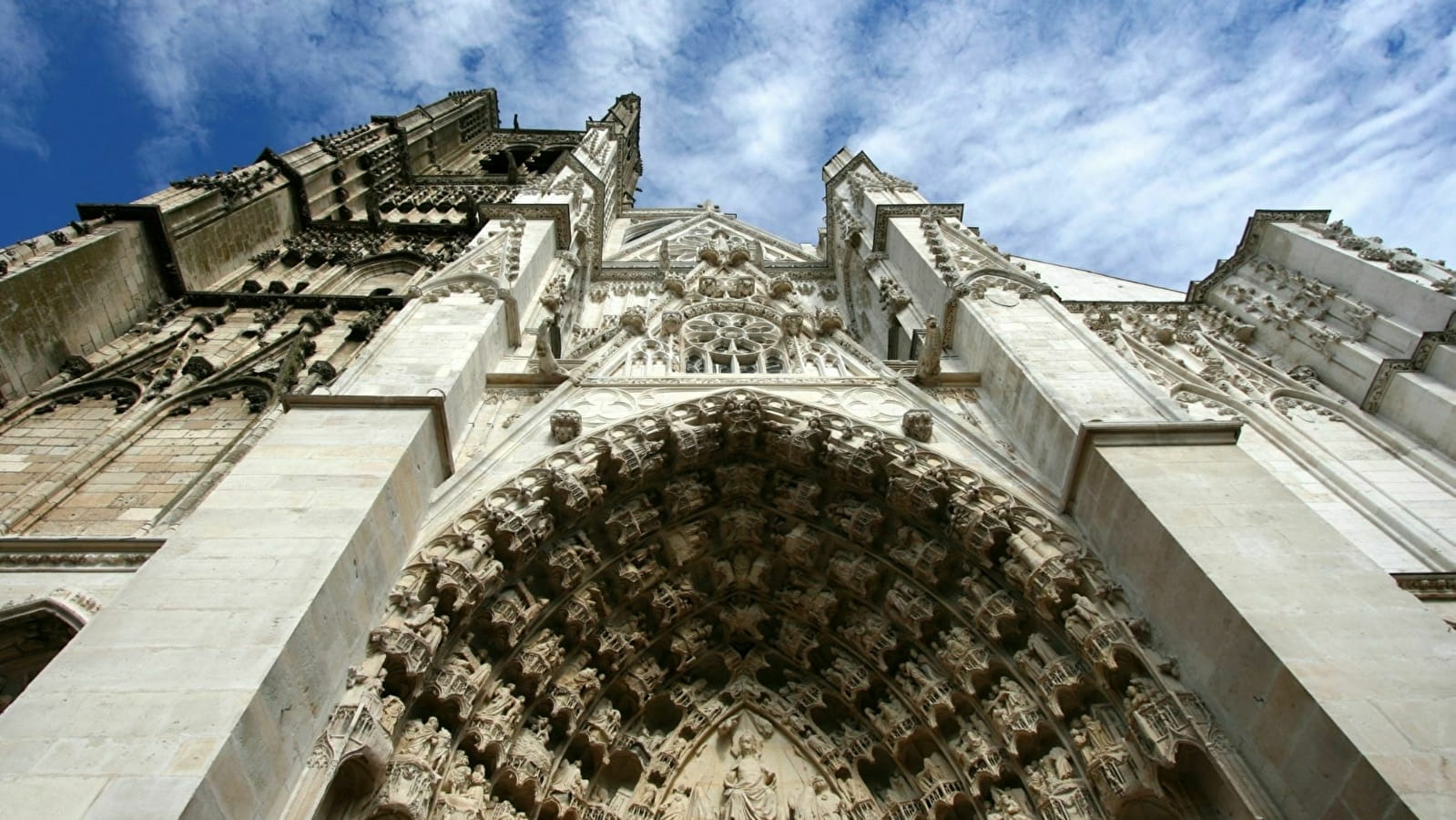 Geführte Tour - Maß und Maßlosigkeit in der Kathedrale Saint-Etienne