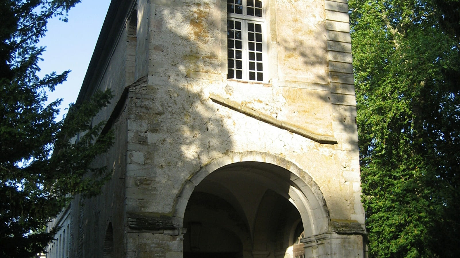 Abbaye de Bèze