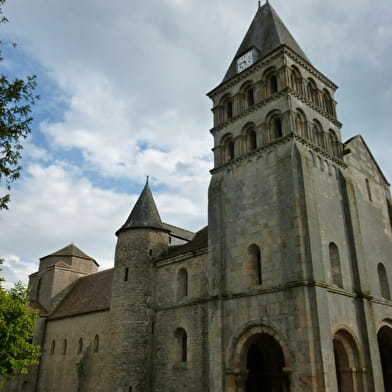 Église Saint-Pierre et Saint-Benoît