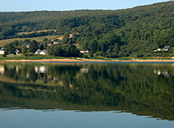 Baignade au Lac de Pannecière - CHAUMARD