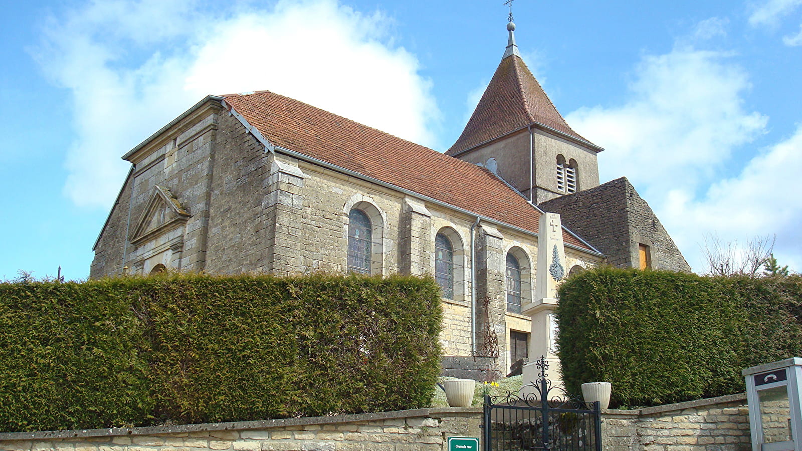 Église Saint-Martin à Pierrecourt